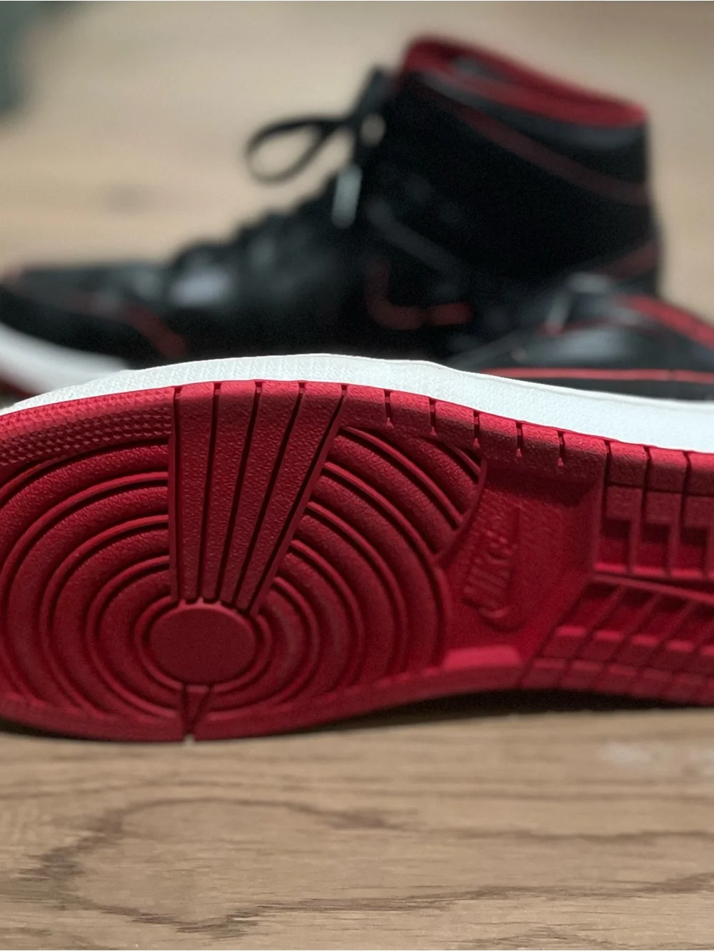2015 Air Jordan 1 Mid 'Black Red”